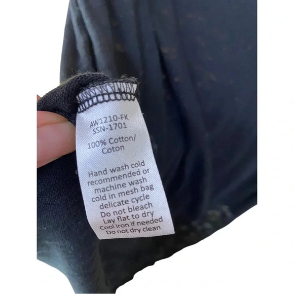 Theory Gaskell Black tshirt size large - Picture 4 of 7